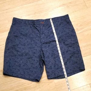 VINEYARD PLACE SHORTS 🩳